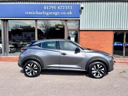 Nissan Juke 1.0 Juke Acenta Premium DiG-T 5dr 10