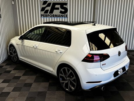 Volkswagen Golf 2.0 TSI GTI Performance Hatchback 5dr Petrol DSG Euro 6 (s/s) (245 ps) 39