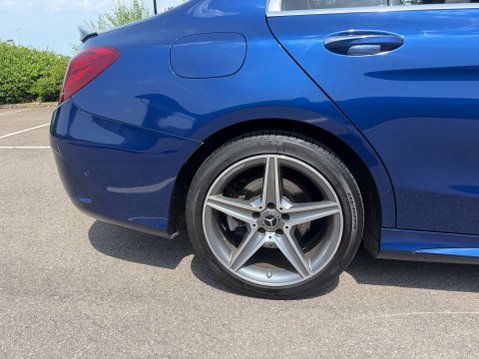 Mercedes-Benz C Class 2.1 C220d AMG Line (Premium Plus) Saloon 4dr Diesel G-Tronic+ Euro 6 (s/s) 10