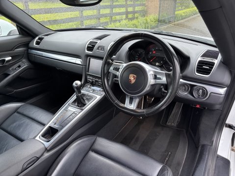 Porsche Cayman 24V 16