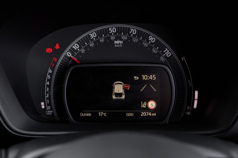 Toyota Aygo X VVT-I EXCLUSIVE 14
