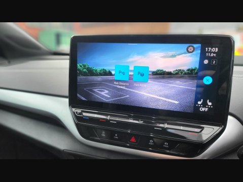 Volkswagen Id.5 Pro 77kWh Style Auto 5dr 29