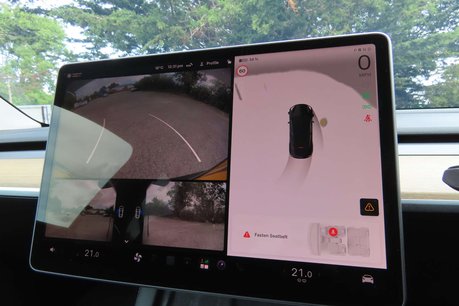 Tesla Model Y (Dual Motor) Long Range SUV 5dr Electric Auto 4WDE (384 bhp) 10
