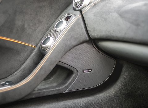 McLaren 650S Coupe 21