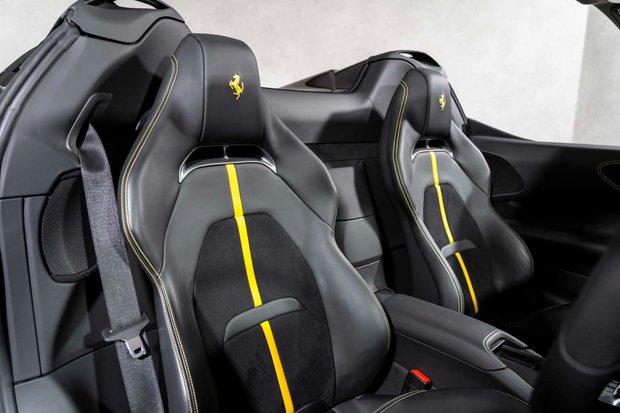 Ferrari SF90 Spider ATELIER EXAMPLE. VIOLA HONG KONG. CARBON INT & EXT. FRONT LIFT. 2