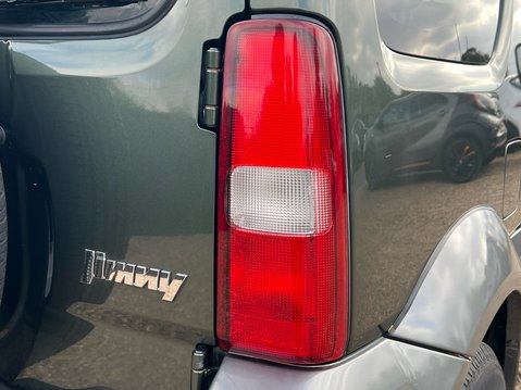 Suzuki Jimny SZ4 19