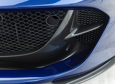 Ferrari 812 Superfast 26