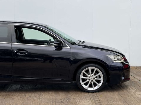 Lexus CT 1.8 CT 200h Luxury CVT 5dr 11