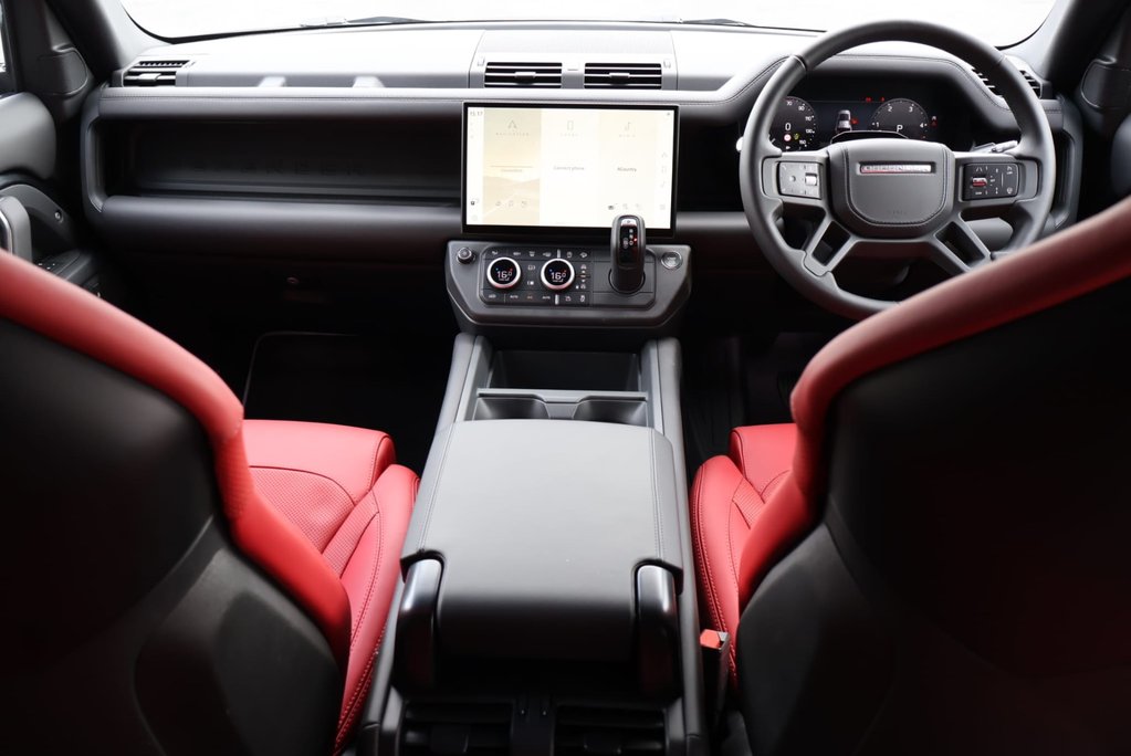 Land Rover Defender 110 D350 HARD TOP X-DYNAMIC HSE WITH THE ALL NEW SKR FULL BODY KIT SVR SEATS  24