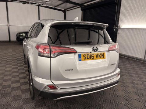 Toyota Rav4 2.0 D-4D Business Edition Euro 6 (s/s) 5dr 33