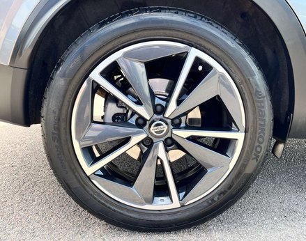 Nissan Qashqai 1.3 Qashqai Tekna DiG-T MHEV 5dr 14