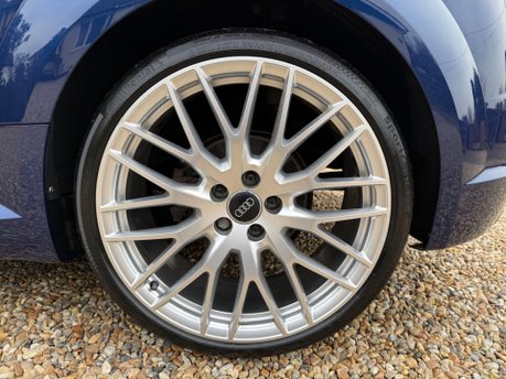 Audi TT 2.0 TDI ultra S line Euro 6 (s/s) 3dr 11