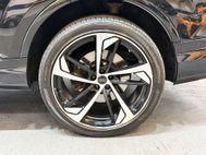 Audi Q7 3.0 TFSIe V6 55 Black Edition SUV 5dr Petrol Plug-in Hybrid Tiptronic quatt 32