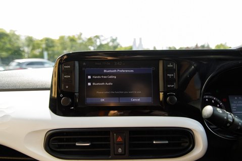 Hyundai i10 MPI PREMIUM 23