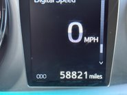 Toyota Hilux Invincible X 4WD 2.8 D-4D Double Cab Pickup - Hardtop Canopy 42