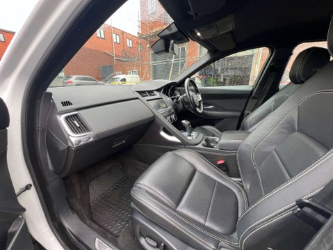Jaguar E-Pace 2.0 E-Pace R-Dynamic S D AWD Automatic 4WD 5dr - NATIONAL DELIVERY* 30