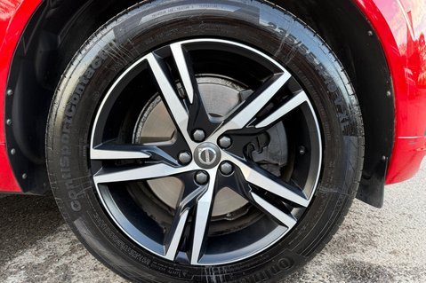 Volvo XC60 T5 R-DESIGN AWD - RARE COLOUR - VOLVO SERVICE HISTORY 48