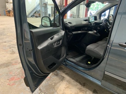 Peugeot Partner BLUEHDI PROFESSIONAL L1 13