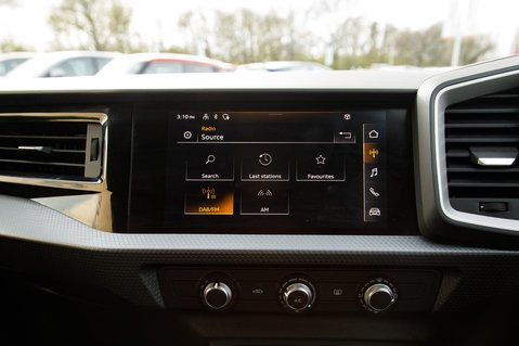 Audi A1 SPORTBACK TFSI SPORT 23