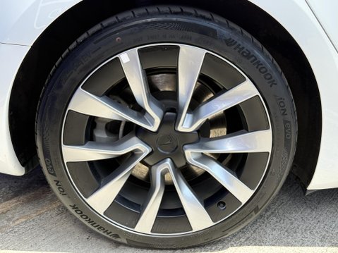 Tesla Model 3 Saloon 4dr Electric Auto RWD (208 ps) 15