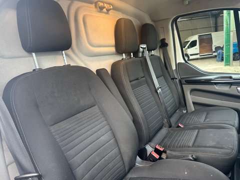 Ford Transit Custom 300 LIMITED P/V ECOBLUE 15