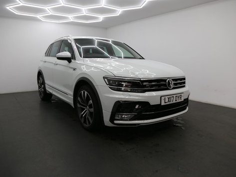 Volkswagen Tiguan 2.0 TDI BlueMotion Tech R-Line DSG Euro 6 (s/s) 5dr