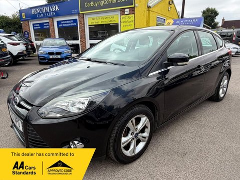 Ford Focus 1.0T EcoBoost Zetec Euro 5 (s/s) 5dr 1