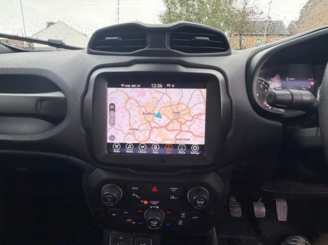 Jeep Renegade LIMITED 17