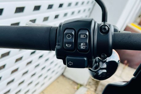 Harley-Davidson Street Dyna Street Bob 1745 10