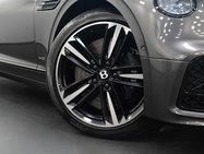 Bentley Flying Spur 6.0 W12 Saloon 4dr Petrol Auto 4WD Euro 6 (635 ps) 5