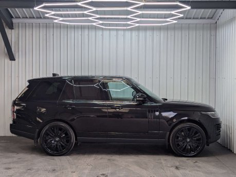 Land Rover Range Rover 4.4 Range Rover Autobiography SDV8 Auto 4WD 5dr 17