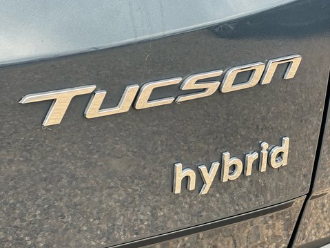 Hyundai TUCSON T-GDI PREMIUM 20