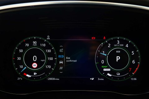 Jaguar E-Pace 1.5 E-PACE R-Dynamic SE PHEV AWD Auto 4WD 5dr 43