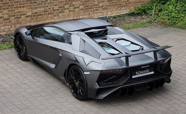 Lamborghini Aventador SV LP750-4 Roadster 18
