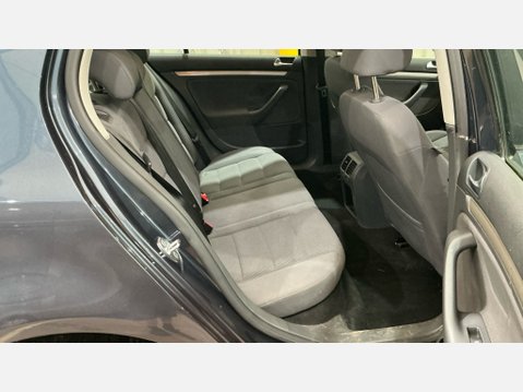 Volkswagen Golf MATCH FSI 11