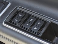 Jaguar XF PORTFOLIO 24