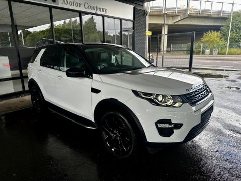 Land Rover Discovery Sport 2.0 TD4 HSE Black Auto 4WD Euro 6 (s/s) 5dr 11
