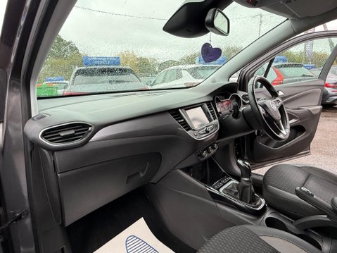 Vauxhall Crossland X 1.2 Elite Euro 6 (s/s) 5dr 17