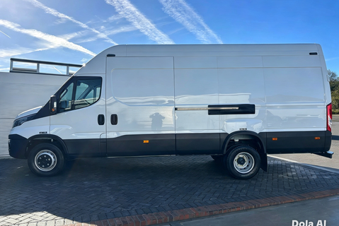 Iveco Daily 65C17 H/D 4100wb Panel Van - Air Con - Direct from the MOD 8
