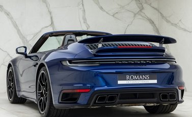 Porsche 911 (992) Turbo S Cabriolet 4