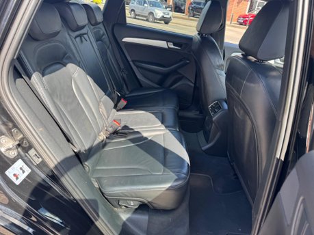 Audi Q5 TDI QUATTRO S LINE PLUS 25