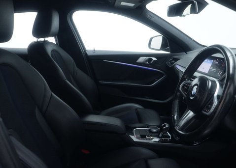 BMW 1 Series 1.5 118I M Sport Auto 5dr 48