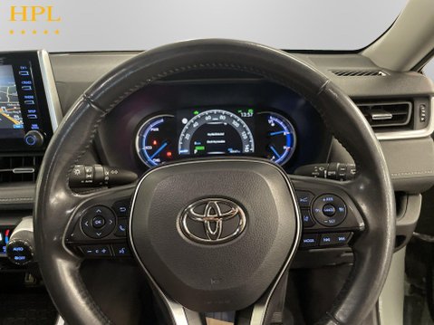 Toyota Rav4 2.5 VVT-h GPF Design SUV 5dr Petrol Hybrid CVT 4WD Euro 6 (s/s) (222 ps) 13