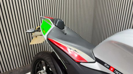 Aprilia RS RS4 2017 SPORTS BIKE 125CC PROJECT SPARES OR REPAIR 16