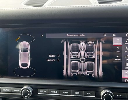 Porsche Macan 3.0 Macan S Semi-Auto 4WD 5dr 47