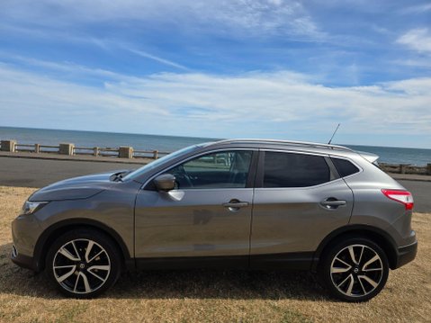 Nissan Qashqai 1.5 dCi Tekna 2WD Euro 6 (s/s) 5dr 9