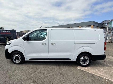 Vauxhall Vivaro 1.5 Vivaro F2900 Dynamic S/S 5