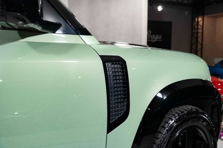 Land Rover Defender 90 75TH LIMITED EDITION. NOW SOLD. SIMILAR REQUIRED. PLEASE CALL 01903 254800. 11