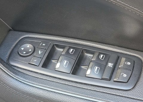 Maserati Levante 3.0 Levante S Auto 4WD 5dr 42
