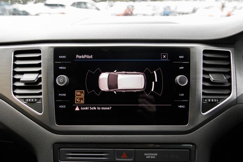 Volkswagen Golf SV MATCH TSI EVO DSG 29